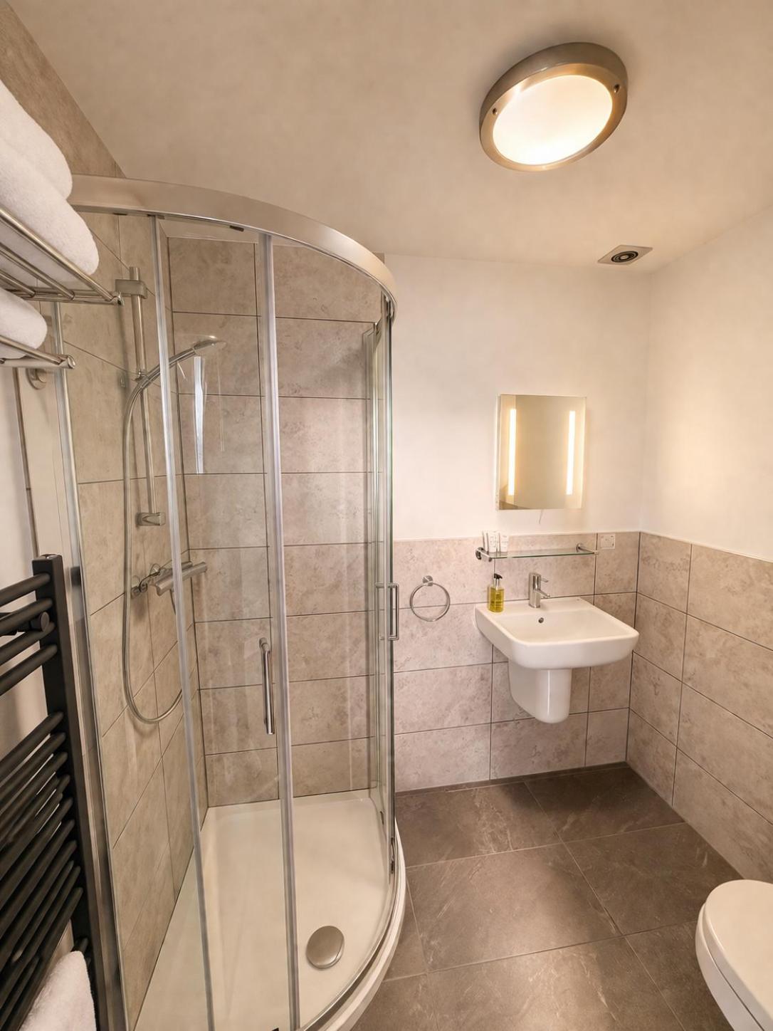 Double Room,1769858519:JPEG